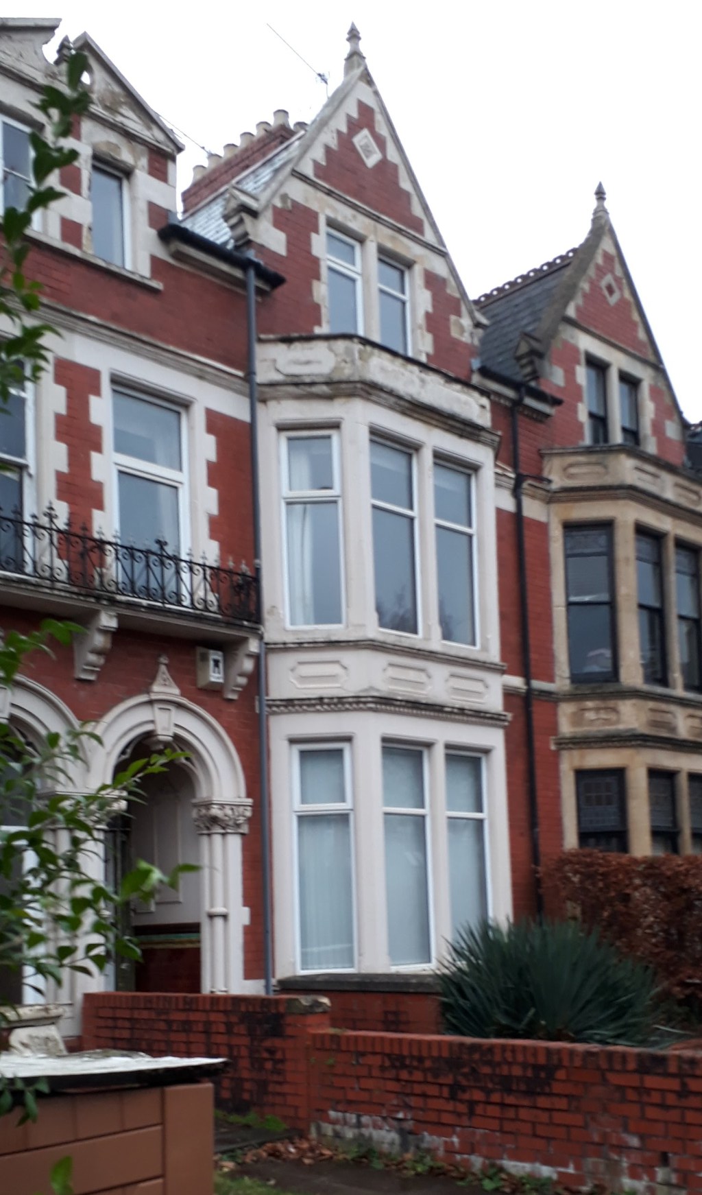 3 ninian road cardiff