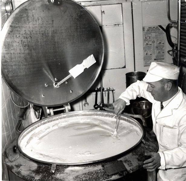 1965 Cyril Thayer (MD of Thayer's Ice Cream) stirs the ice cream