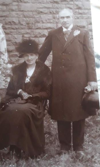 Evan Christmas Thomas and his wife