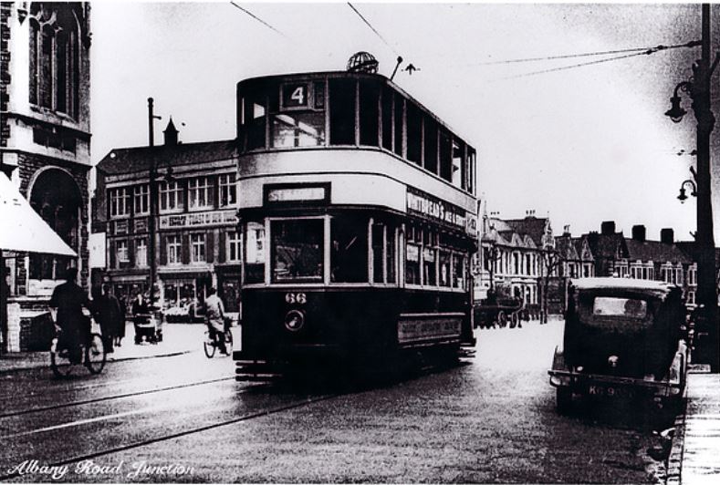 Albany Road Wellfield road junction