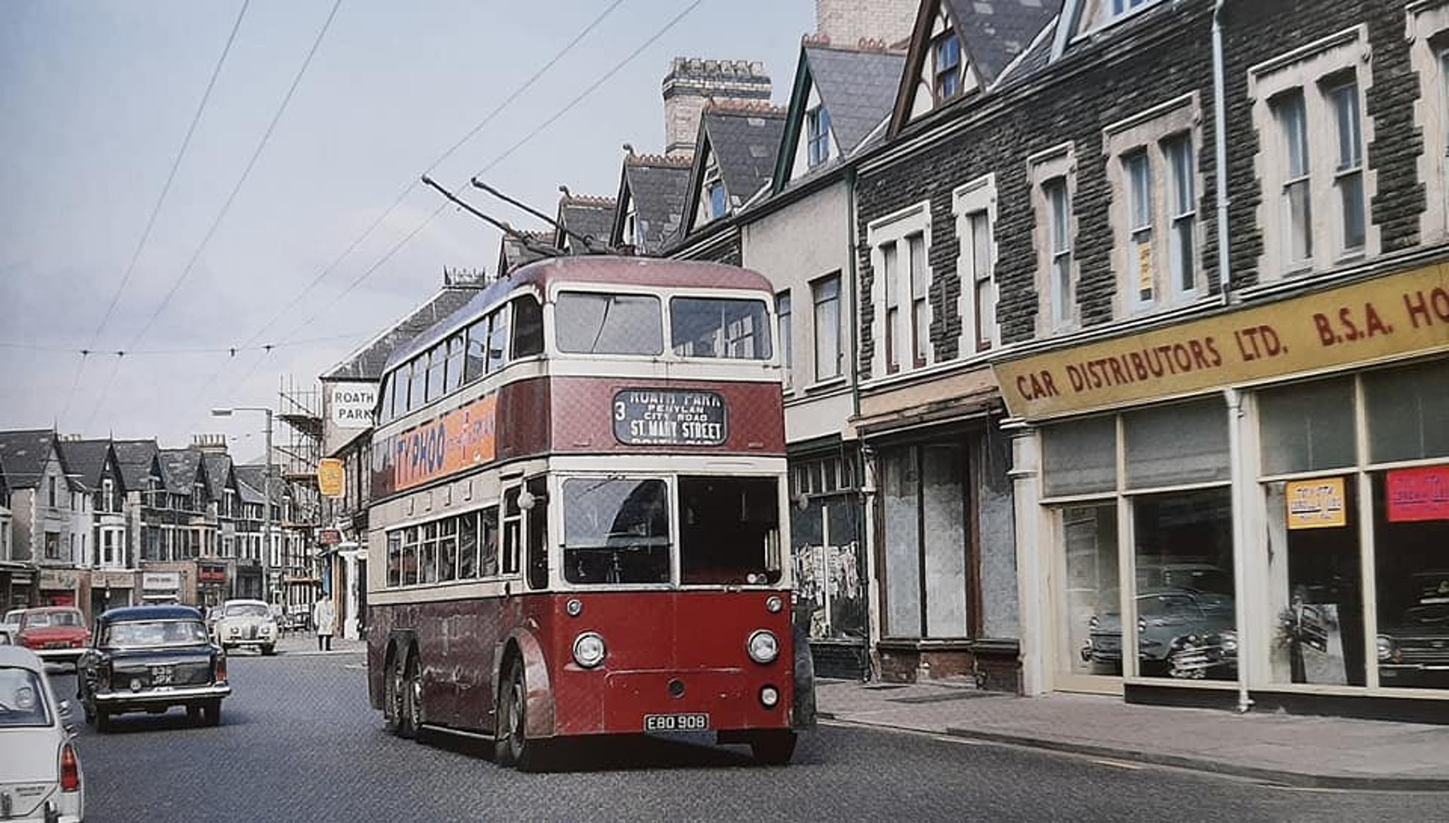 city-road-no-3-trolley-bus-and-bsa-motors-photo-byron-barnett