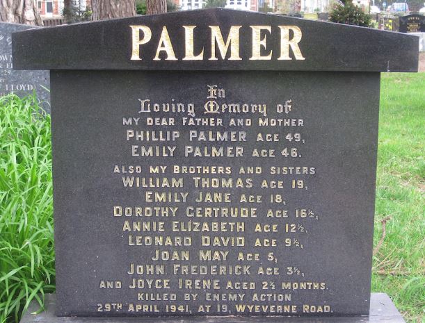 Palmer family, Wyeverne Road, Cathays, headstone, blitz victims