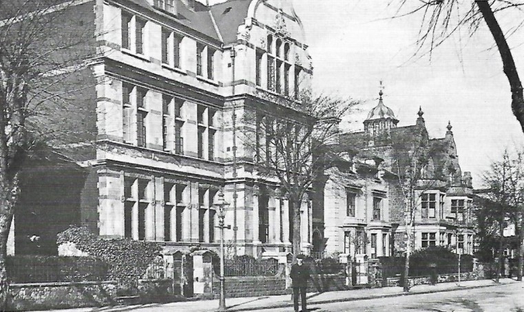 Cardiff Intermediate School for Girls, The Parade, in 1910.